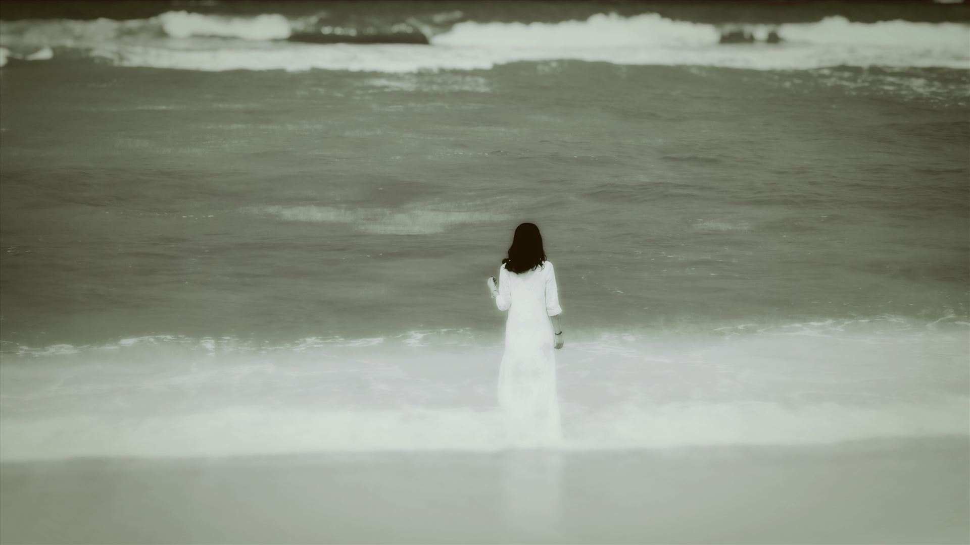 Andromeda\'s Story By The Sea -  by Hartworx